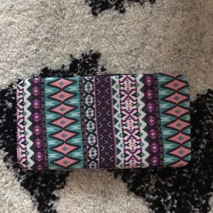 💕 Clutch Wallet